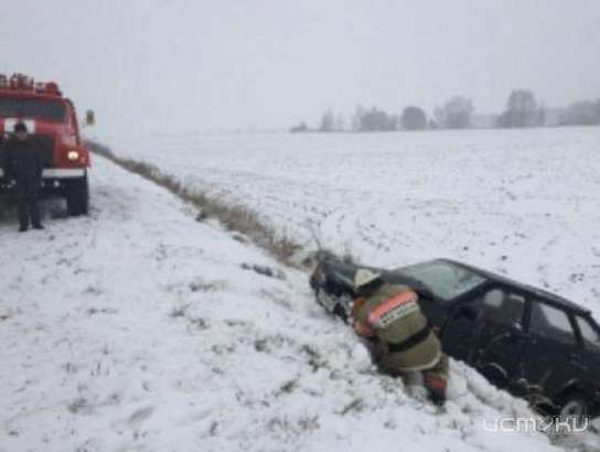 В Орле выпал первый снег, и он уже стал причиной ряда ДТП