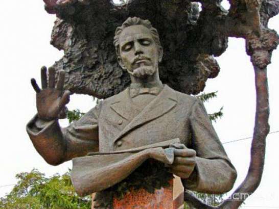 В библиотеке им. И.А. Бунина открылась выставка к 120-летию Калинникова