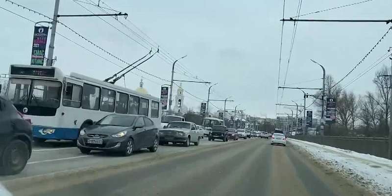 ВИДЕО: в сторону улицы Полесская в Орле зафиксирована пробка «красного» уровня