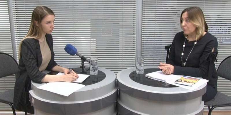 Смотрите в «Интервью»: как получить выплаты на детей и что будет с трудовыми книжками 