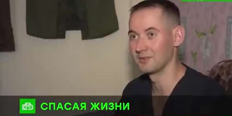 Медик Юлия из больницы скорой медпомощи им. Н.А. Семашко спасает солдат спецоперации