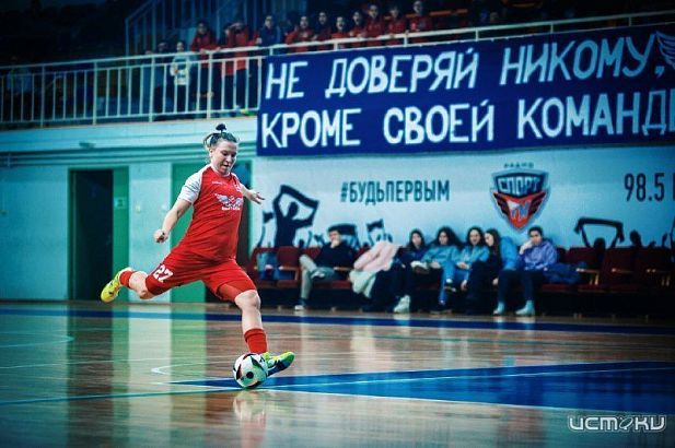 Орловские футболистки дома принимают соперниц по Чемпионату России