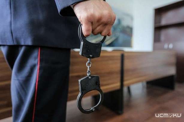 Поджигателя здания правительства Орловской области заключили под стражу