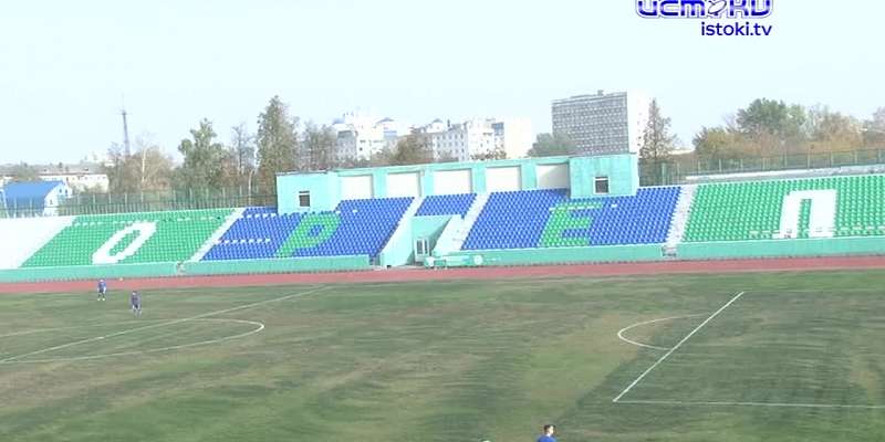Болели за пределами трибун: ФК «Орел» провел домашний матч с курянами