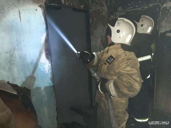 В Урицком районе молния спалила жилой дом