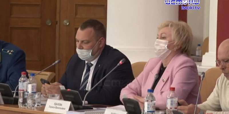 13 вопросов, четыре часа и два отчета. Как прошла VIII сессия Орловского облсовета?