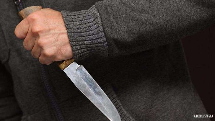 Ударил ножом в живот: орловчанина будут судить за убийство сына