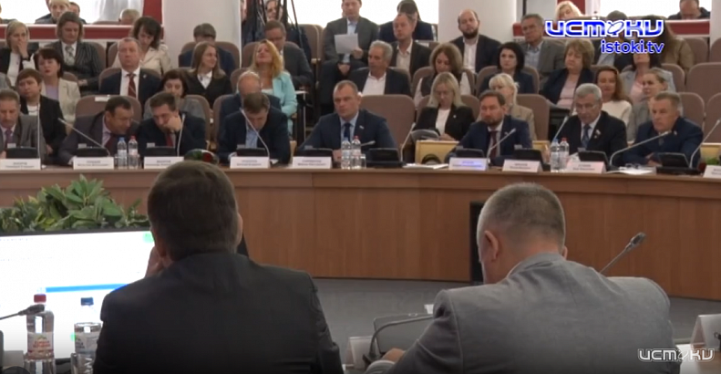 Сегодня областные депутаты обсудят нужно ли поднимать возраст продажи алкоголя до 21 года