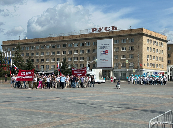 В Орле прошел второй парад предприятий