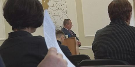 Статистика коммунальных аварий и уборка снега. В областном парламенте прошло заседание комитета по ЖКХ