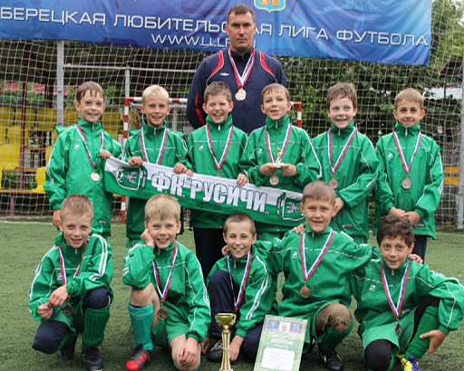 Младшие собратья ФК «Русичи» тоже завершили сезон