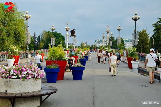Поздравляем орловчан с Днем города!