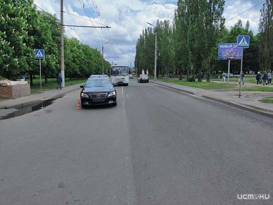 В Орле водитель «Тойота Камри» насмерть сбил пожилую женщину В Орле водитель «Тойота Камри» насмерть сбил пожилую женщину