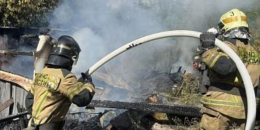 Пожар в жилом доме и возгорание сарая с трактором: сводка МЧС по Орловской области за прошедшие сутки