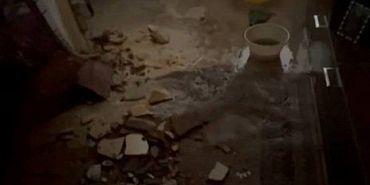 В переулке Воскресенском в Орле потолок упал у жителей нескольких квартир