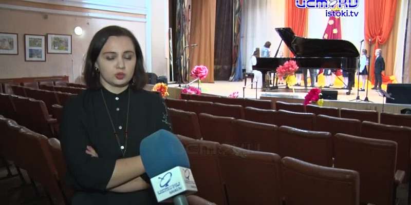 Завтра - Международный День учителя. Своим любимым педагогам воспитанники школы Кабалевского посвятили концерт