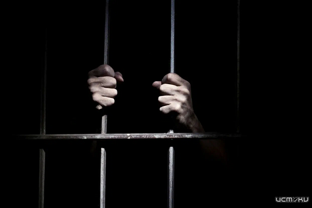 В Орле вынесен приговор убийце: 10 лет строгого режима В Орле вынесен приговор убийце: 10 лет строгого режима