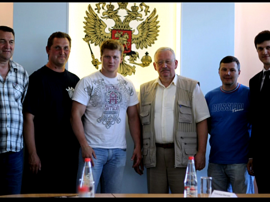 Олимпийский чемпион, Александр Поветкин, посетил Орел