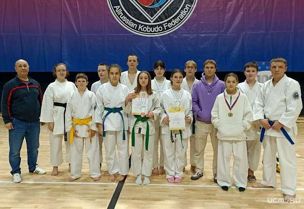 Орловчане привезли награды с российских состязаний по кобудо