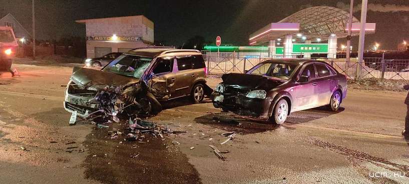 На Болховском шоссе произошло серьезное ДТП