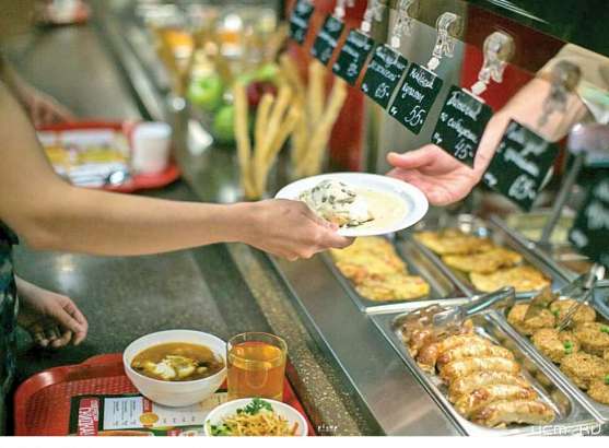 В Орловской области с сегодняшнего дня общепит начнет работу после 23 часов