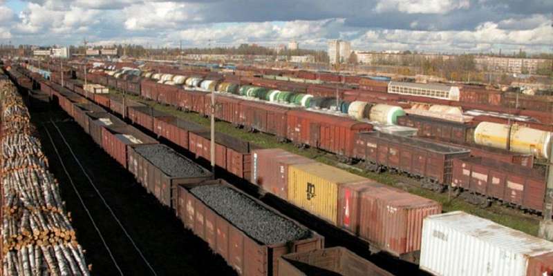 Около 30 тысяч тонн продовольствия отправлено с орловских станций в мае