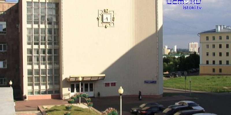 Ушел из жизни создатель народной школы ЖКХ, а долги Орла перед бизнесменами почти достигли миллиарда 