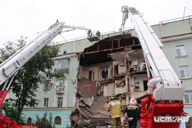 Когда жильцам рухнувшего в Орле дома купят новые квартиры?