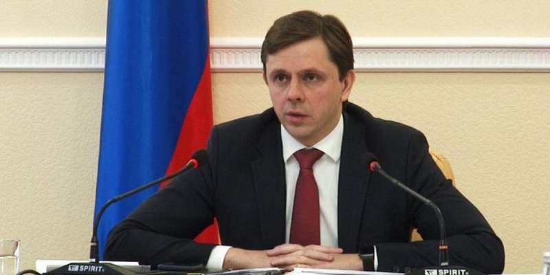Клычков отругал подчиненных за разбитые фонари и поломанные заборы в Орле