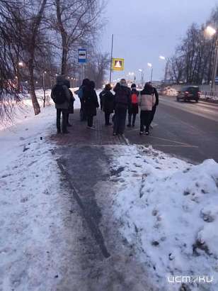 Жители Орла просят прокуратуру наказать мэра Парахина за безобразную организацию работы общественного транспорта