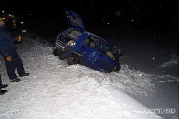 В Орловской области столкнулись два автомобиля. Погиб 28-летний парень