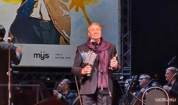 Орловский актёр и педагог Павел Легкобит получил премию «Признание»