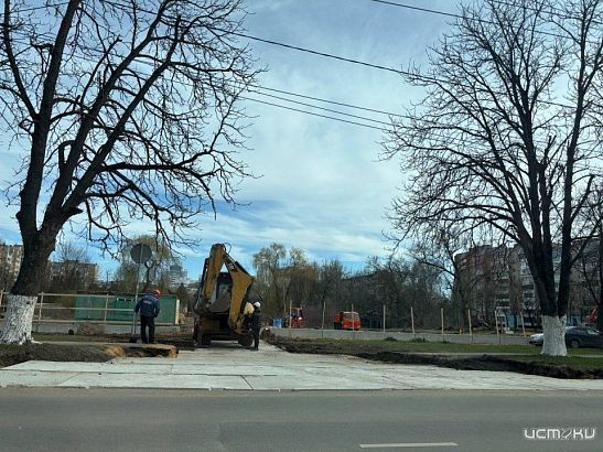 На месте снесенных двухэтажек на улице Лескова в Орле началось строительство