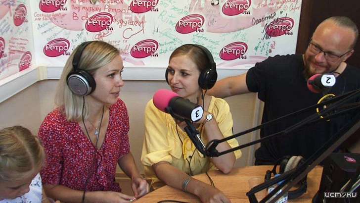 Смотрите в «Живом эфире»: как на сцене театра сосуществуют два режиссера