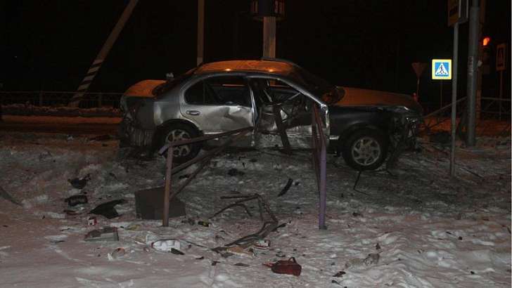 «Женское ДТП»: машина с тремя девушками и девочкой улетела с орловской трассы