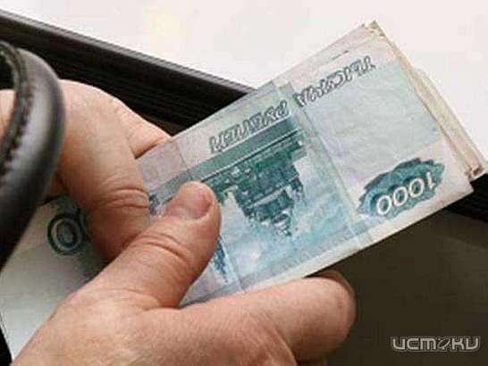 Гражданин Республики Молдова задержан при даче взятки инспектору Курской таможни