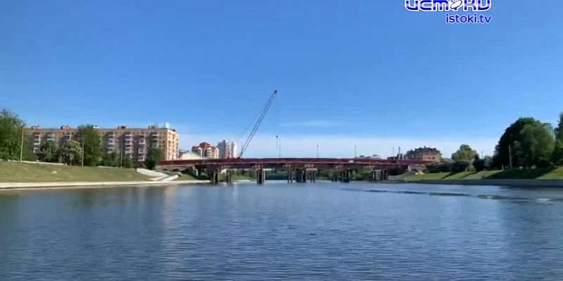 В Орле начался ремонт Маслозаводского переулка, КСП нашла нарушения в реконструкции Красного моста, три торговых центра города экстренно эвакуировали ...