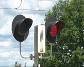 Орловским водителям предложили проверить знания ПДД прямо перед железнодорожным переездом