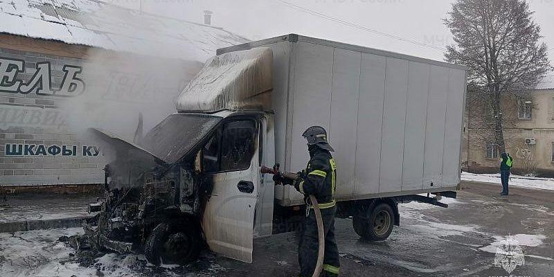 В Ливнах на ходу загорелась «Газель»