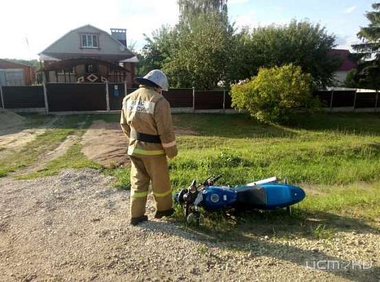 Во Мценском районе произошло столкновение легковой иномарки и мотоцикла