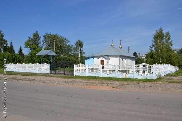 Семья врачей построит храм