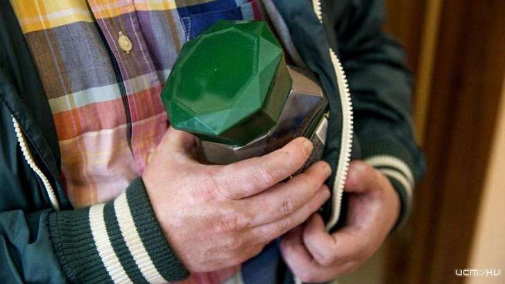 В Орле поймали кофейного вора с одиннадцатью банками