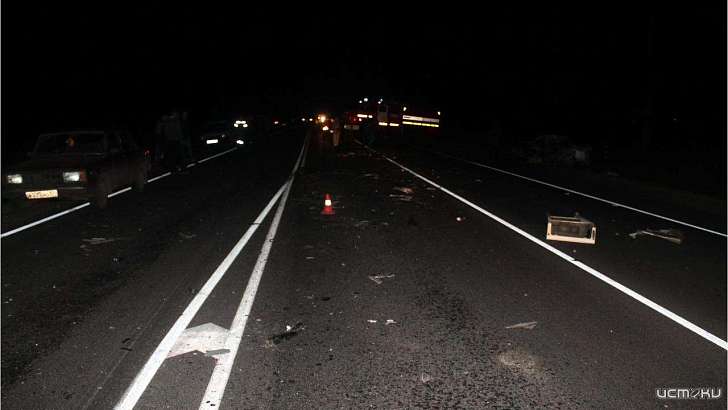 На Орловщине 24-летняя девушка погибла в ДТП, вылетев на встречку под фуру