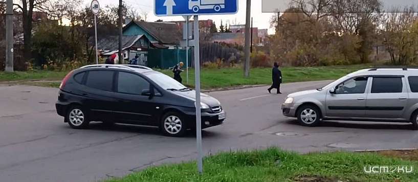 К школе №35 в Орле оборудовали пешеход