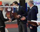 Предновогоднее онлайн-общение губернатора с пользователями соцсетей. Оно блистало позитивом так, что даже про Красный мост Клычков говорил как Дед Мор...