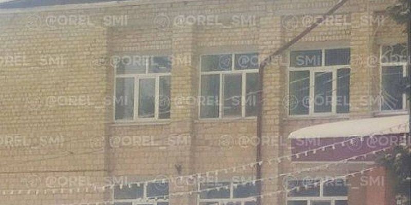 Кровля здания администрации не выдержала снега и рухнула 