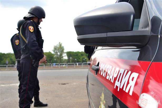 В Орле уроженец южного региона РФ пытался сбыть фальшивые деньги