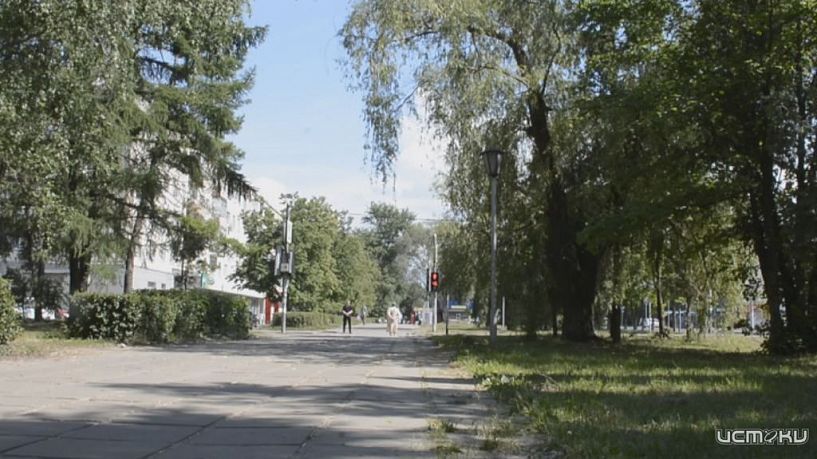 День России - великий праздник. Опрос.