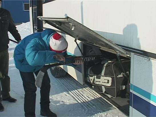 Во Мценске прошла последняя игра хоккеистов перед Спартакиадой