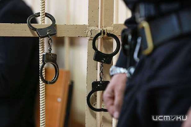 В Орле под суд отдадут наркодилера и его подельника — подростка В Орле под суд отдадут наркодилера и его подельника — подростка